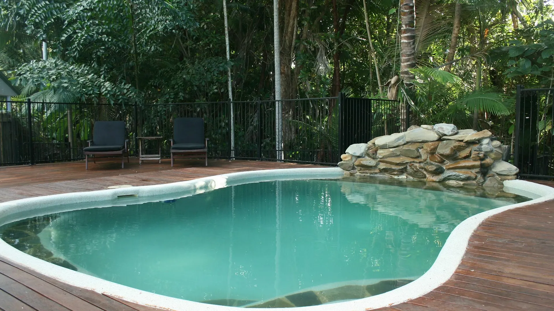 Atoll Close Port Douglas Holiday House